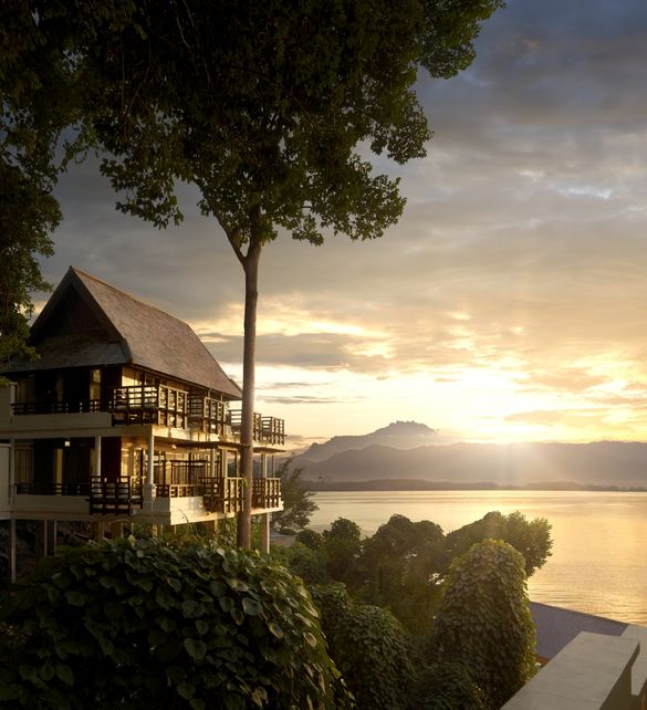 Majestic hillside villas at Gaya Island Resort