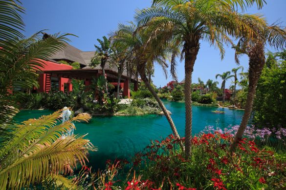 Asia Gardens
