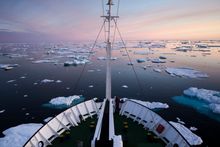 Cruising under the Arctic's midnight sun - Aurora Expeditions