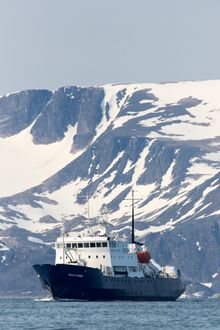 PolarPioneer in the Arctic - Aurora Expeditions