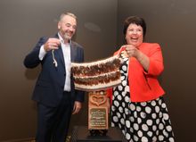 Hotel Owner Philip Brown & Hon Paula BenneTt unveil plaque carved by Wihau Tamihana