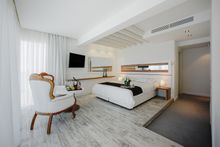 The Ciao Stelio Deluxe Hotel