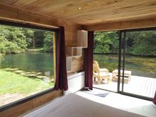 Lakeside Cabin, Chateau du Bec