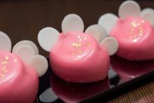 Café East – Raspberry Cheese Mousse