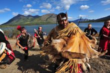 Dakka' Kwa'an Dancers - Yukon 