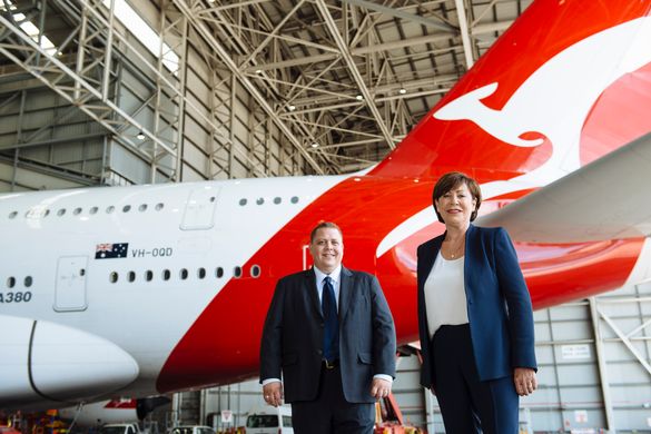 Vodafone Director of Sales Ben McIntosh (left) and Qantas Loyalty CEO Lesley Grant celebrate new partnership