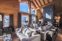 Meriski Le Grenier living room
