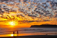 Coronado Beach sunset (photo credit: OrangeandPark.com)