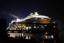 Ovation of the Seas Conveyance