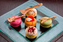 Jumeirah Carlton Tower - Exhibitionism macarons