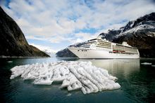 Regent Seven Seas Mariner amongst the glaciers of Alaska