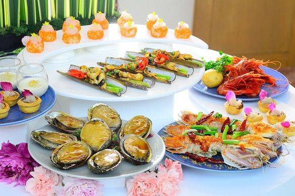 Harbourside - Special Mother's Day Champagne Brunch with Fresh French Abalone, Hot Bird's Nest with Coconut Milk and Fresh Seafo