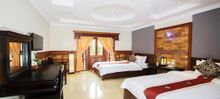 Seasons Villa room