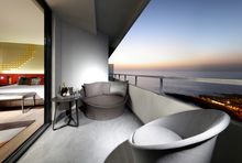 SUITE 04 IMG_6378