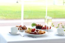 Breakfast by Glenelg Beach at Stamford Grand Adelaide