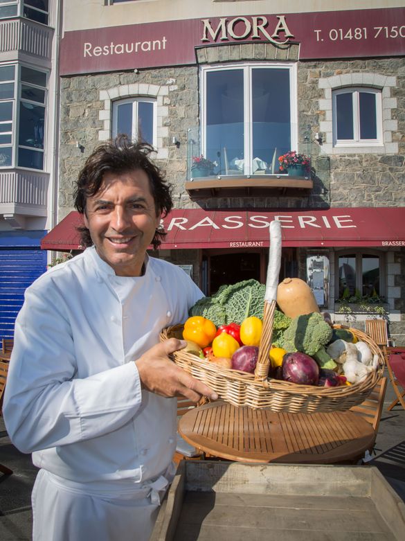 Jean Christophe Novelli at 2015 Guernsey International Food Festival (12)