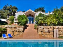 Holiday House Las Jacarandas