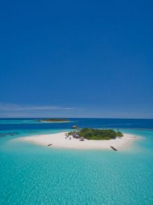 Lonubo Island 