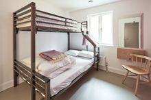 YHA Cotswolds bedroom