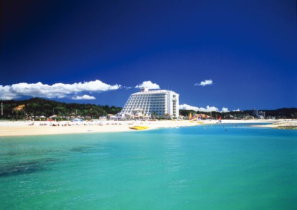 Sheraton Okinawa Sunmarina Resort