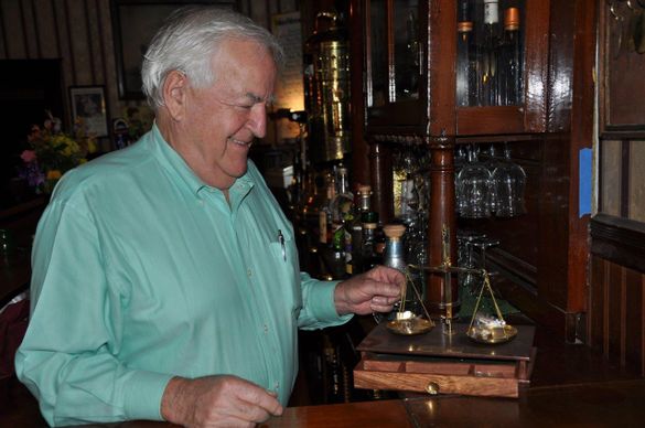 National Hotel Jamestown Proprietor Stephen Willey Weighs Gold Dust in  Saloon