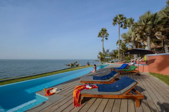 Infinity pool 