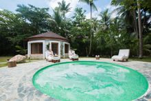 Jacuzzi at Coconut Whispers Spa