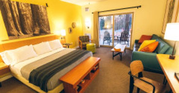 Rush Creek Lodge King Guest RoomKim-Carroll-Photography-240x126