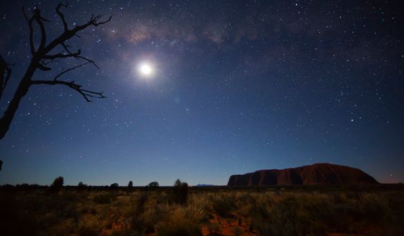 Night sky over Uluru Night sky over Uluru