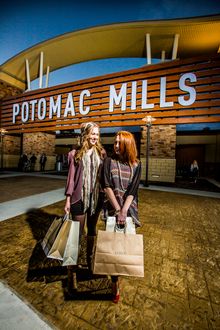 Shoppers at Main Entrance Potomac Mills 