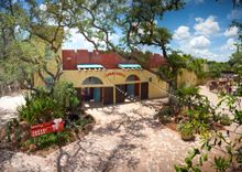 Safari Lodge