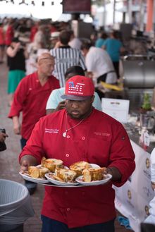 With timed competitions, professional chefs and home cooks must create and plate in a high energy atmosphere.