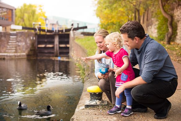 Canal & River Trust - Easy Days Out - Duck Feeding