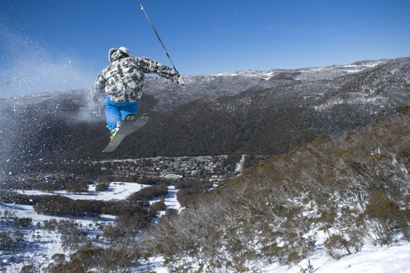 Skiing on Thredbo slopes 