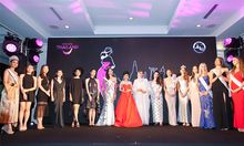 Sheikha Hend Fausal Al Qassemi, Princess of Sharjah, United Arab Emirates (8th from right); and Ms. Michelle Yim, Hong Kong SAR 