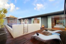 Sun Deck 
