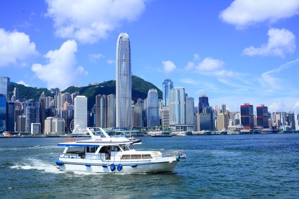 Private Yacht Cruise on Victoria Harbour