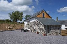 Bowbeer Barn, Dartmoor, Devon sleeps 4