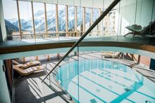 Indoor-Pool