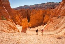 Hiking the Navajo Loop trail 4 - Bryce Canyon National Park - Matt Morgan