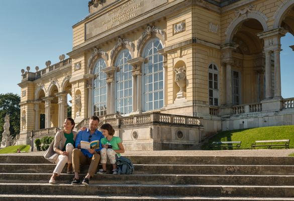 Gloriette Schoenbrunn Vienna