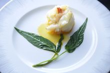 Wok fried Prawns with Hairy Crabmeat Roe