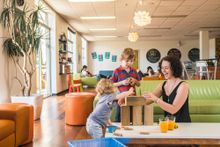 Adelaide Central YHA lounge