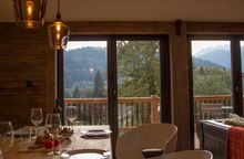 Chalet Deux Chevaux - expansive hillside views