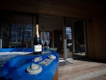 Knoydart Hide hot tub