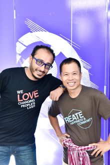 Gold and Bronze Award tour leaders Sem Sem Saeid and Bopha Sok of G Adventures
