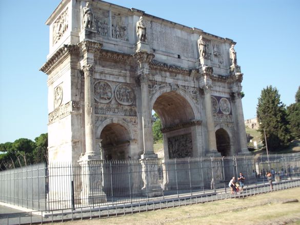 Arco di Costantino, Rome