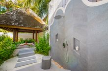 Neue Beach Villas