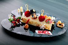 Lobby Lounge Christmas Eve Menu |  NUTCRACKER LOG CAKE