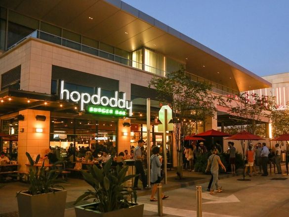 hopdoddy burger bar at River Oaks District Houston